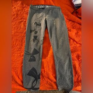 Gray Under Armour leggings